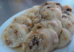传统小吃-猪肠胀糯米