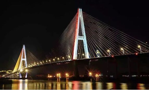 汕头礐石大桥将实行全封闭交通管制，具体时间段公布