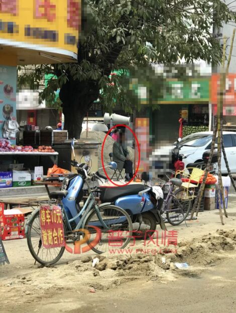 普宁人民医院周边道路竟成了私人收费停车场？