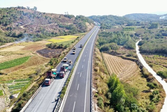汕头至外砂路段全面恢复双向通行啦！汕汾高速21.8公里养护工程顺利完工