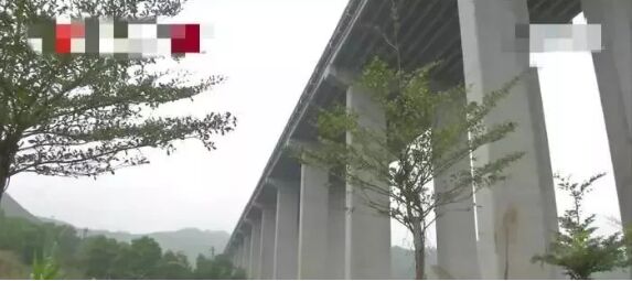 广东S14汕湛高速揭阳揭西段1人死亡惨烈车祸解析：或因疲劳驾驶