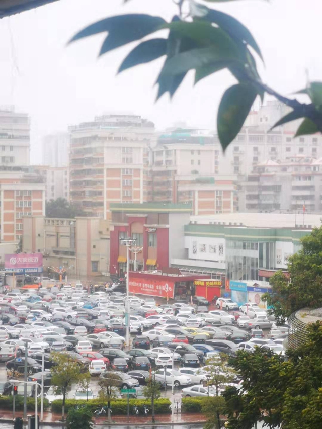 汕头超市抢疯了？别慌！汕头有关部门：目前汕头物流运输不受影响 ，物资能够基本保障