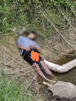 痛心！汕头某水池旁发现一无名男尸手持黑伞，急寻家属认尸！