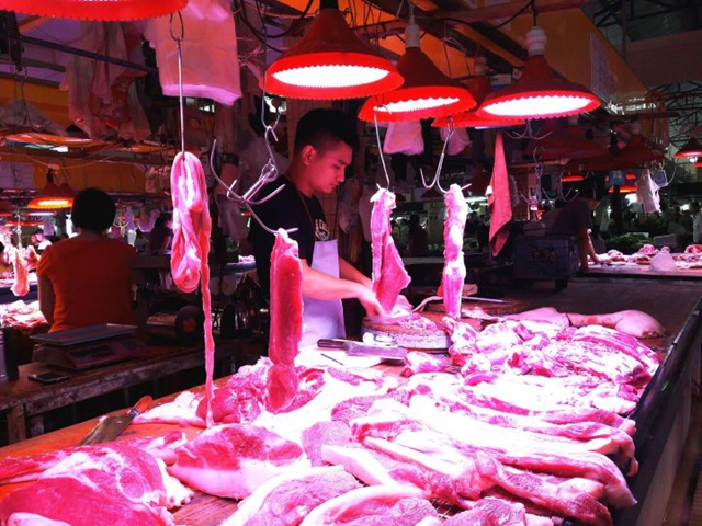 猪肉又涨价了！6月份汕头生猪价格上涨21%，排骨每斤卖到50元