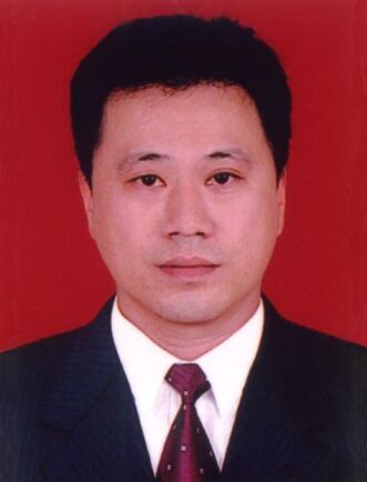 揭阳市委常委，市政府党组副书记、副市长马儒生
