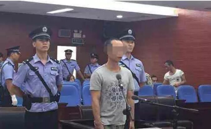 潮汕一＂村霸＂：吴楚涛等10人涉黑案，被抓后，相继获重刑，审判详情曝光