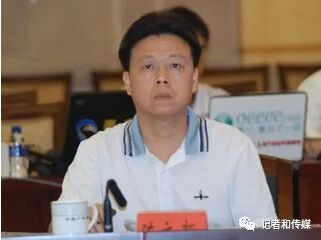 惠来县原纪委书记陈文新被控受贿100多万，行贿县委书记10万